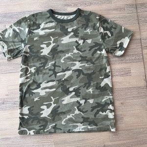 CHILDREN'S PLACE CAMO T-SHIRT